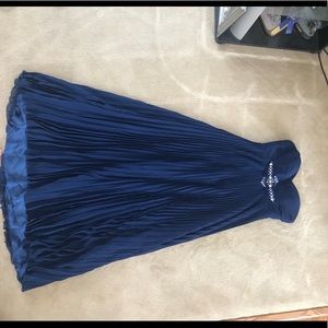 Strapless Ophelia Contessa formal/prom gown